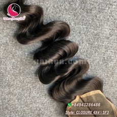 18 inches Middle Part Wavy Lace Closure 4x4