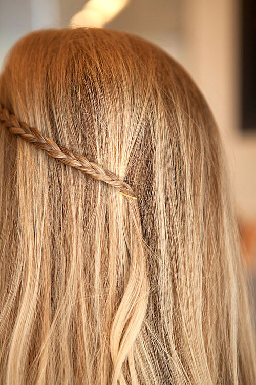 Create-beautiful-hairstyles-with-small-clips-7